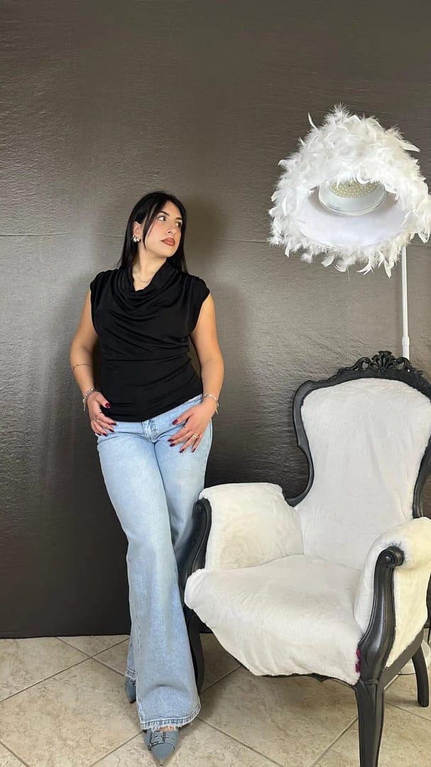 Shop Primary Image Shop Primary Image